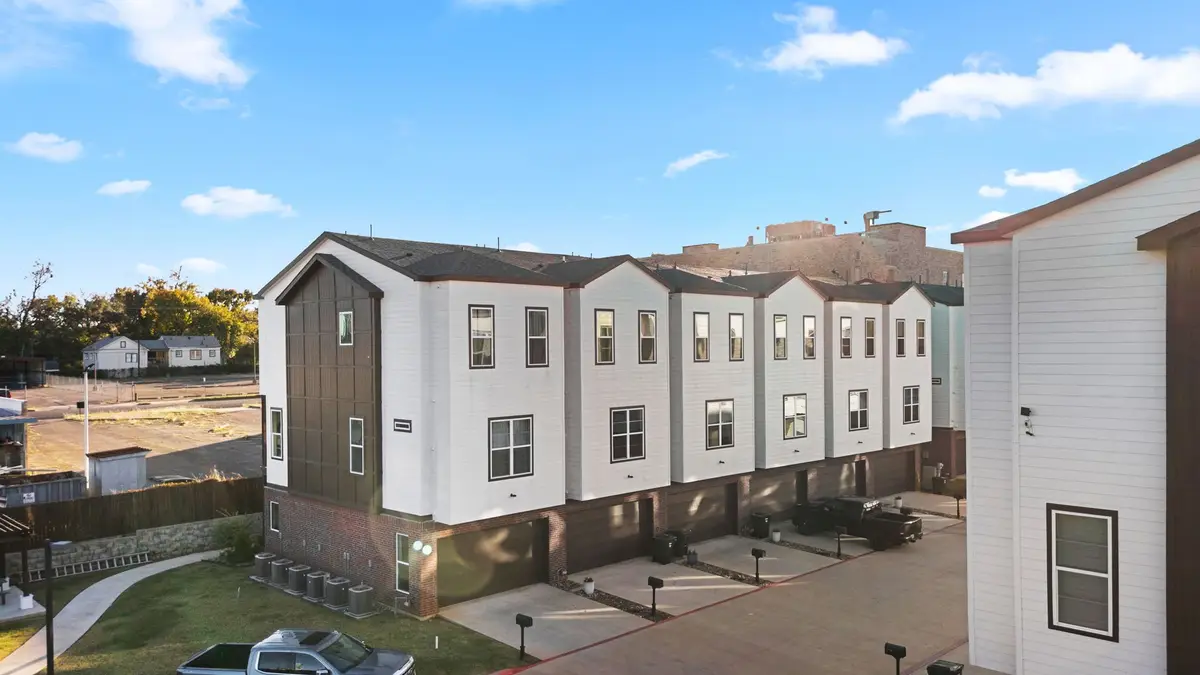 546 W Erwin Street, Tyler, TX 75702 - #1