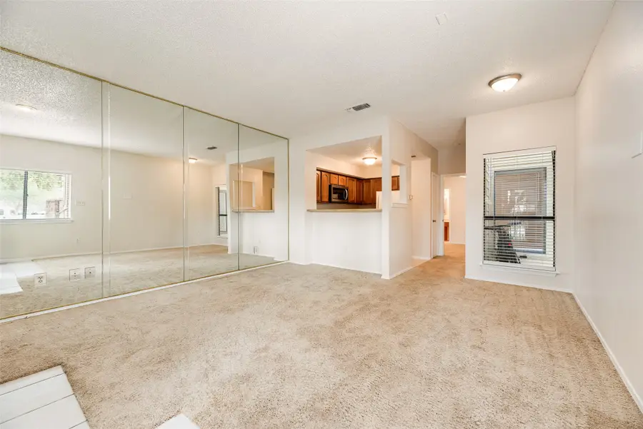 3117 Sondra Drive #101, Fort Worth, TX 76107 - #3