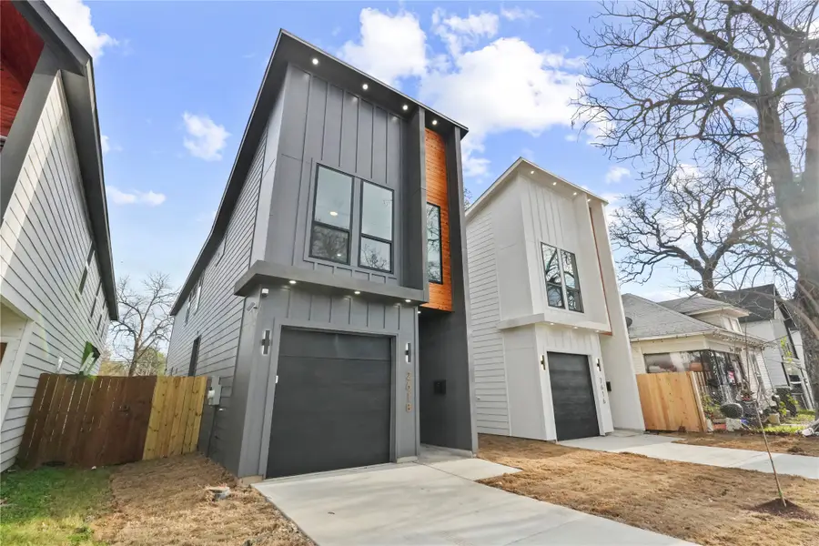 2618 Birmingham Avenue, Dallas, TX 75215 - #2