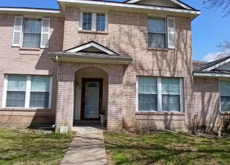 140 Rolling Hills Place, Lancaster, TX 75146