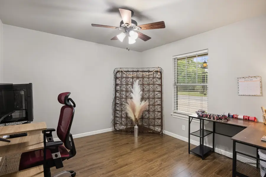 208 N Oak Lane, Tolar, TX 76476 - #3