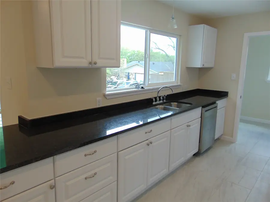 2918 Ashglen Drive, Garland, TX 75043 - #3