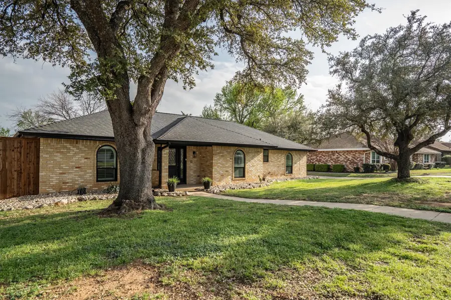 1134 Sunset Drive, Trophy Club, TX 76262 - #2
