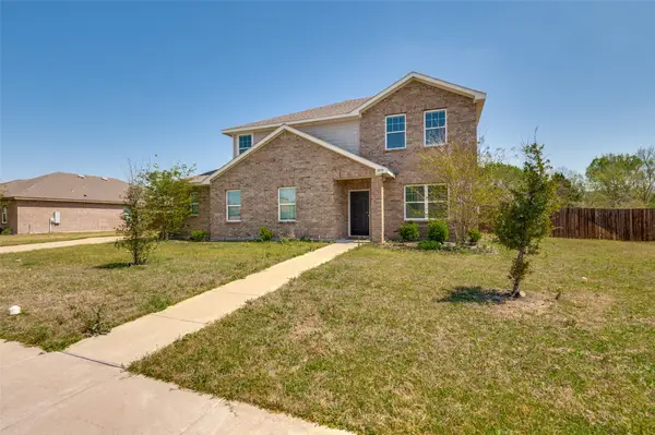 2430 Sagebrush Drive, Glenn Heights, TX 75154