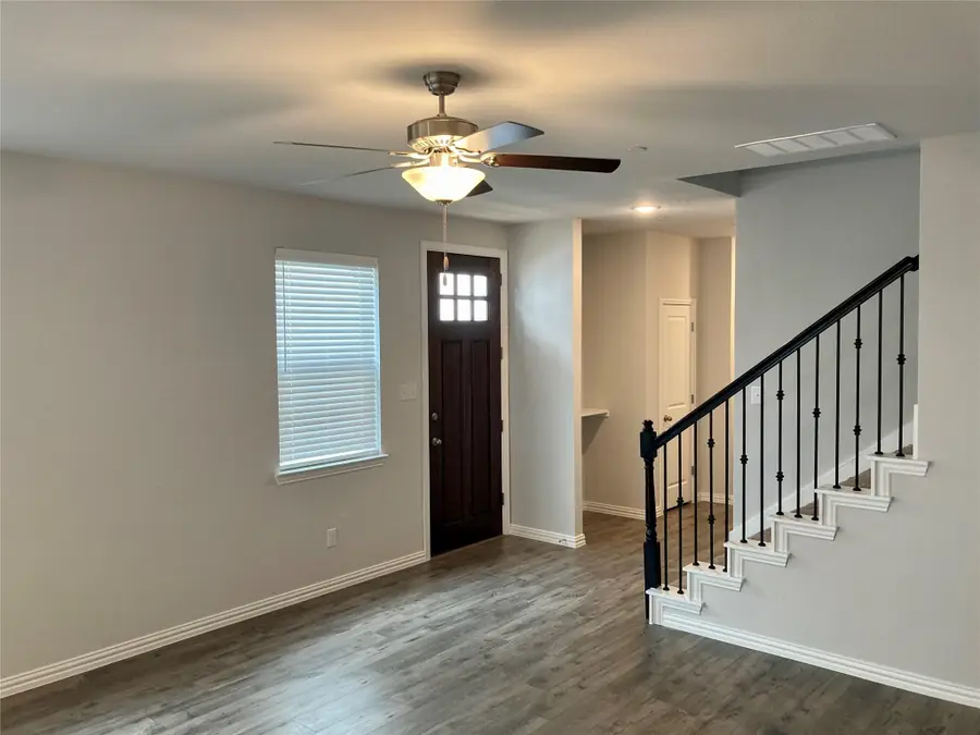 1135 Rusk Way, Lewisville, TX 75077 - #2