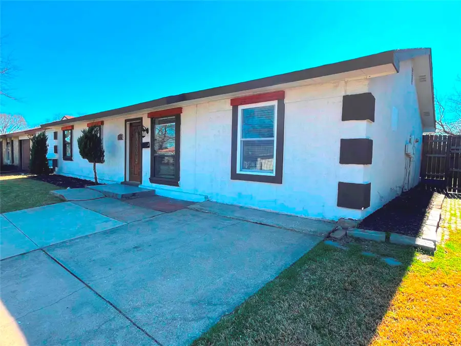 3829 Newport Drive, Garland, TX 75043 - #3