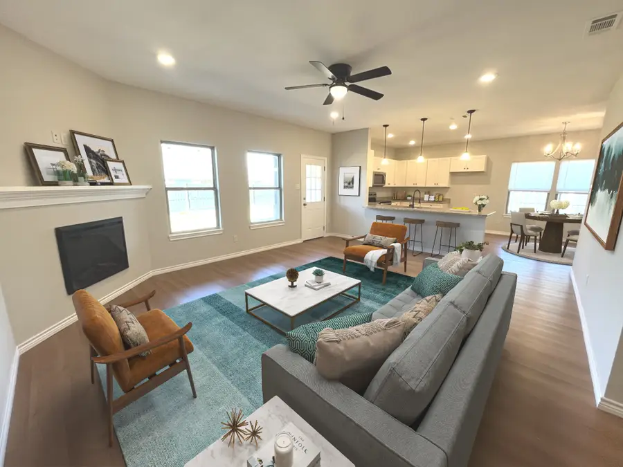 316 W James Street, Mabank, TX 75147 - #3