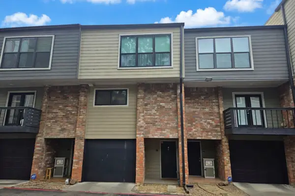 8710 Park Lane #C2, Dallas, TX 75231