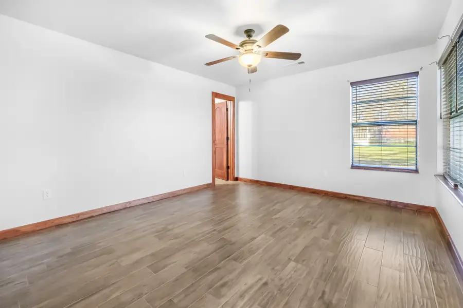 436 E El Camino Real, Weatherford, TX 76087 - #3