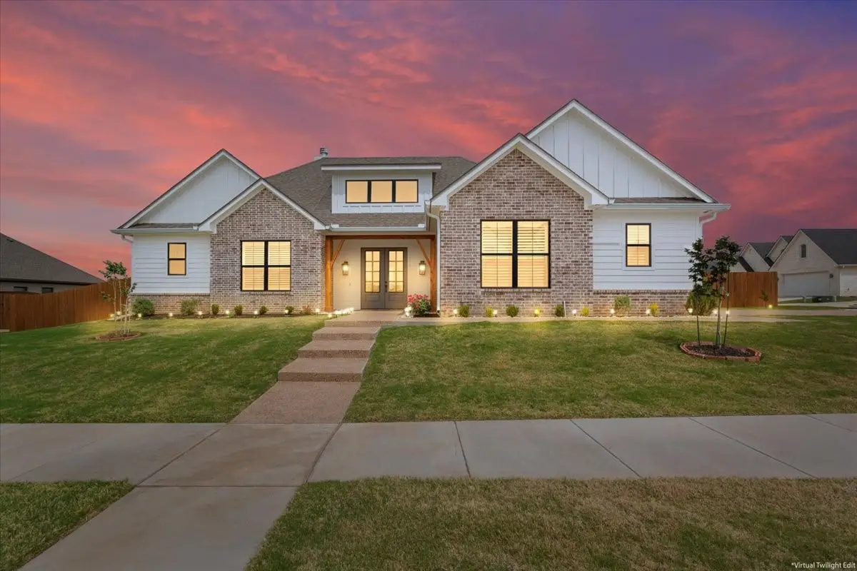 11011 King's Canyon, Woodway, TX 76712 - #1