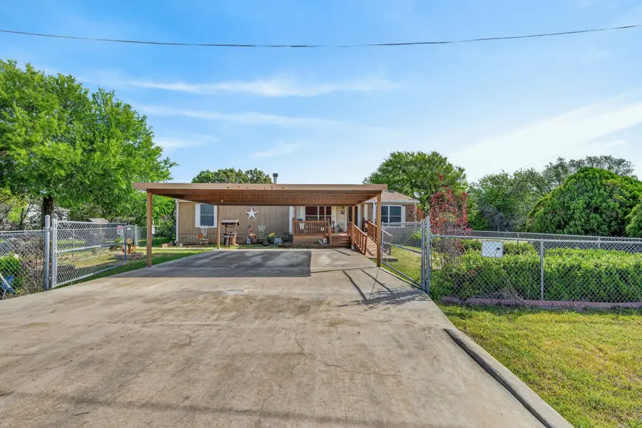 4505 Appletree Court, Granbury, TX 76048 - #2