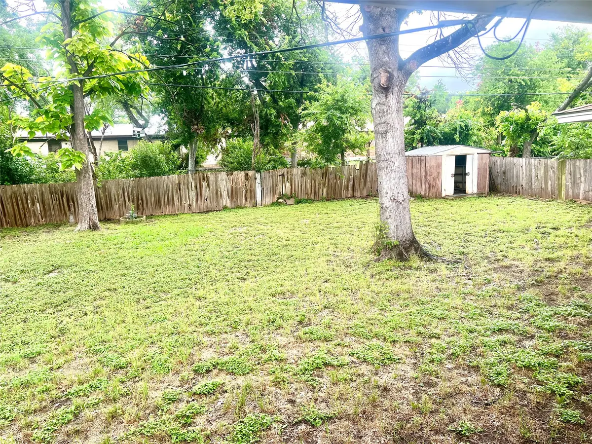 102 E Walker Avenue, Temple, TX 76501 - #1