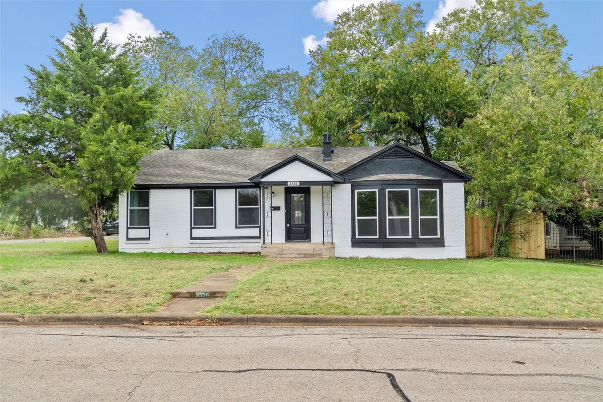 2336 Glencrest Drive, Fort Worth, TX 76119 - #1