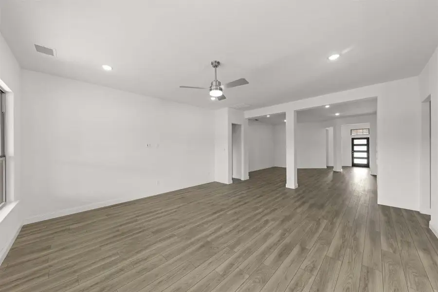 801 Trinity Street, Van Alstyne, TX 75495 - #3