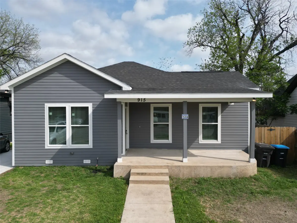 915 E Humbolt Street, Fort Worth, TX 76104 - #1