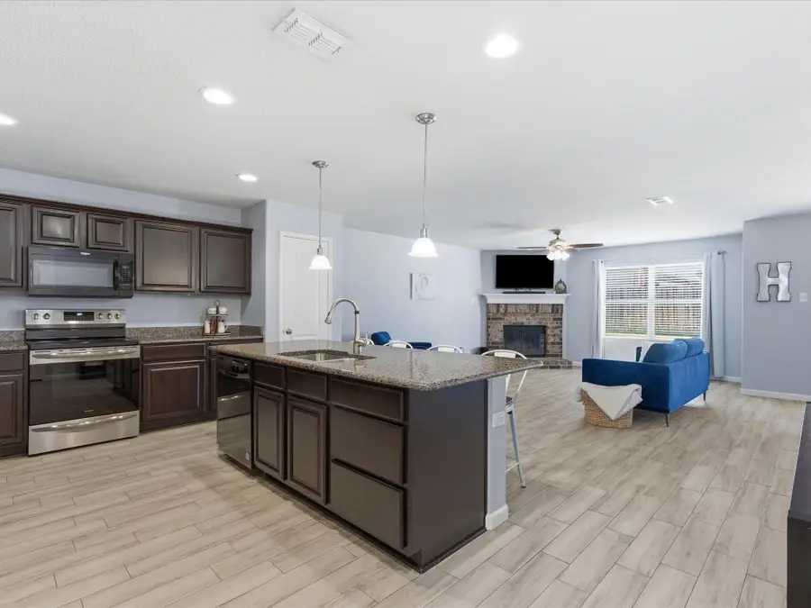 7705 Captain Lane, Fort Worth, TX 76179 - #3