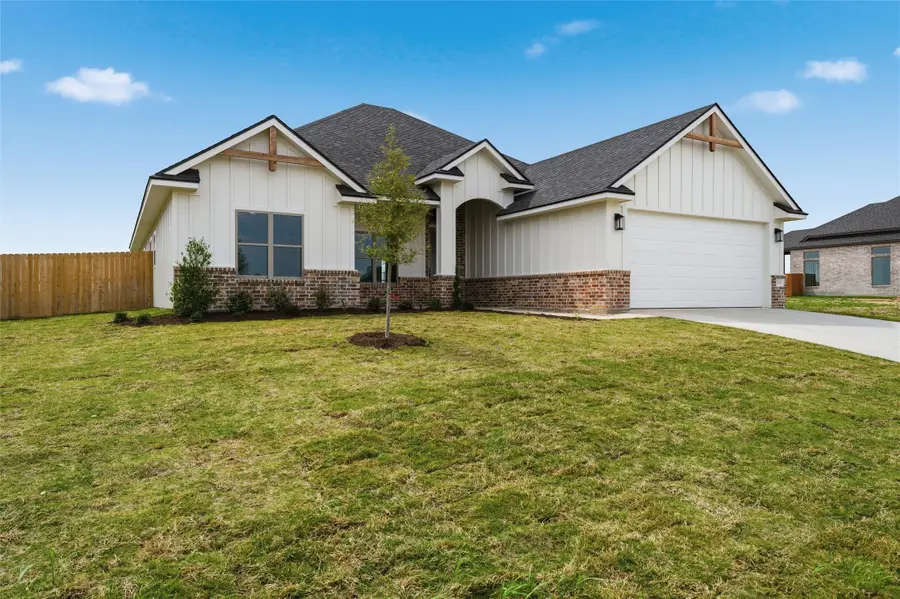 1333 Red Rock Road, Hewitt, TX 76643 - #3