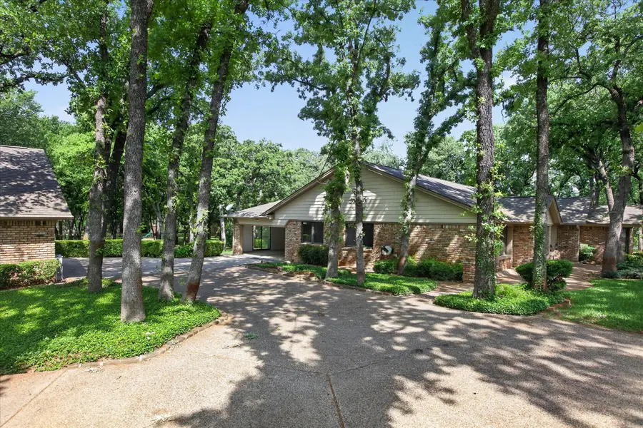 1607 N Main Street, Euless, TX 76039 - #2