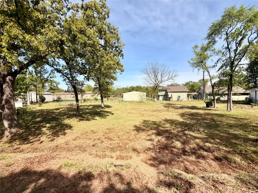 10 George A Green Drive, Gordonville, TX 76245 - #3