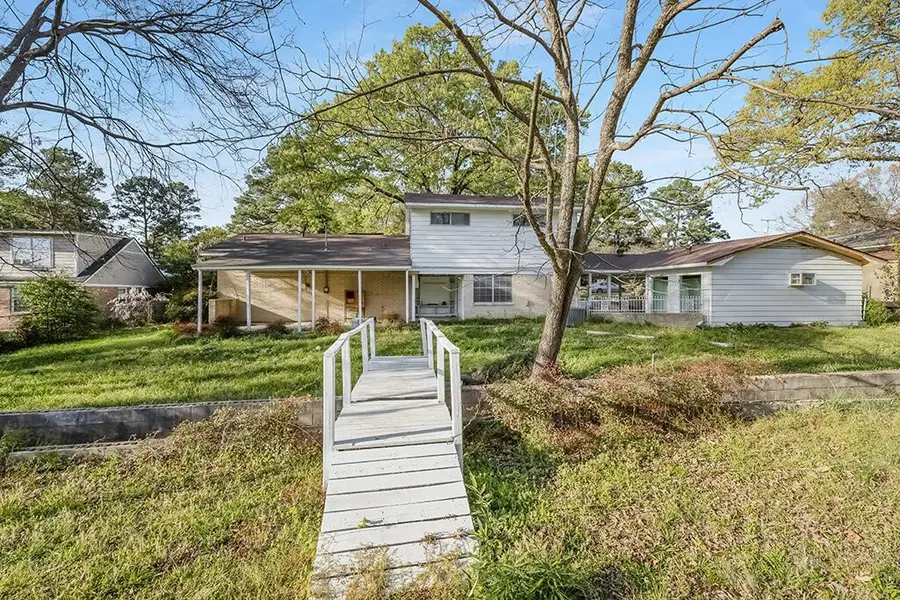 2305 Cherry Hill Road, Texarkana, TX 75503 - #2