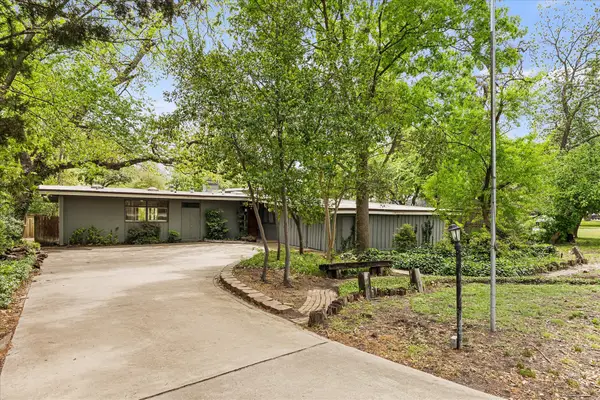 2822 S Glenbrook Drive, Garland, TX 75041