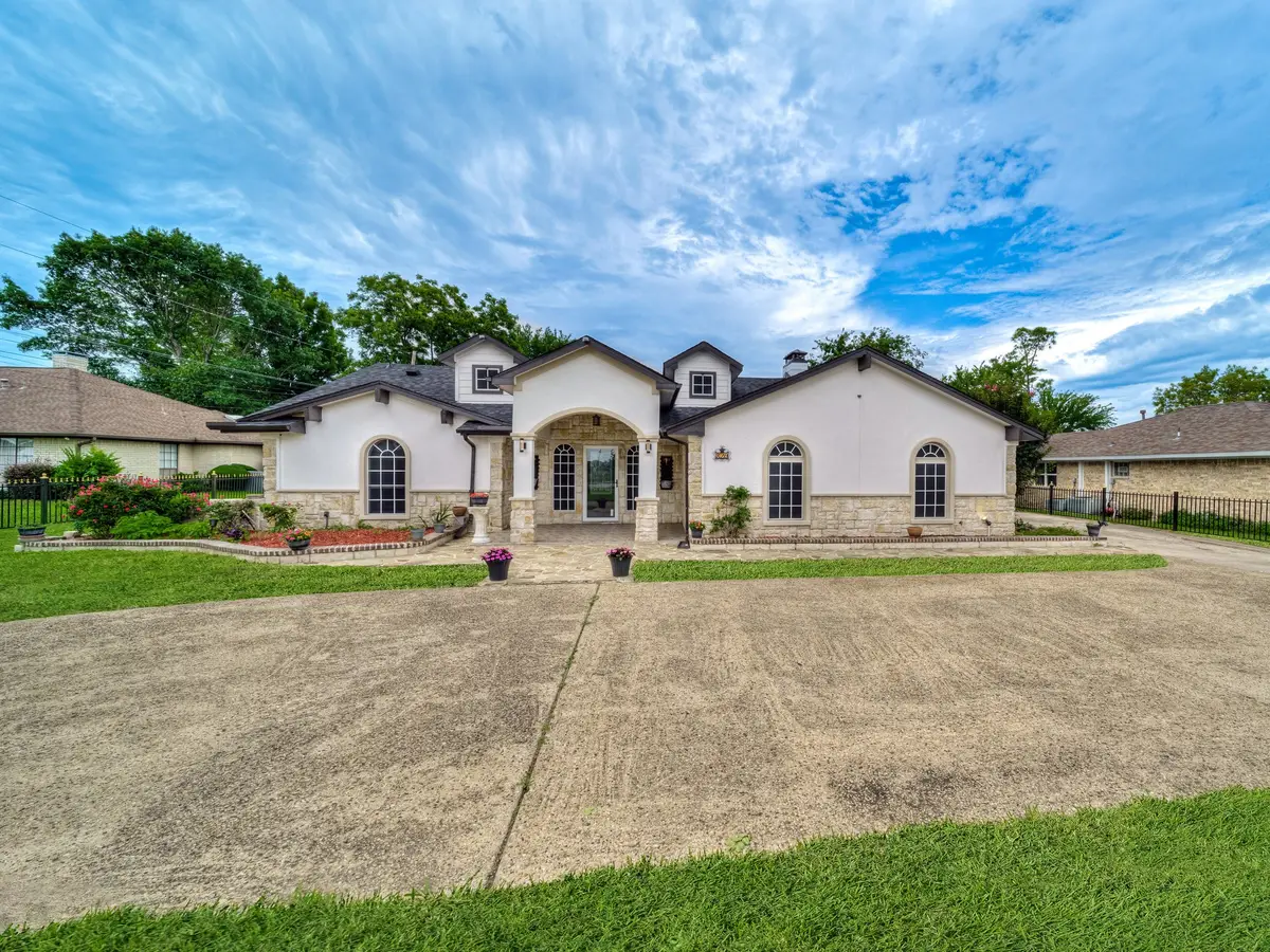 320 E Tripp Road, Sunnyvale, TX 75182 - #1