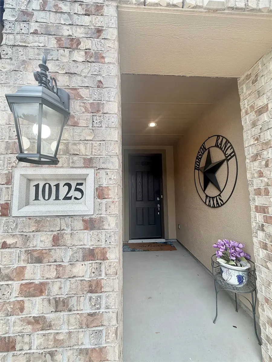 10125 Obsidian Drive, Denton, TX 76207 - #2