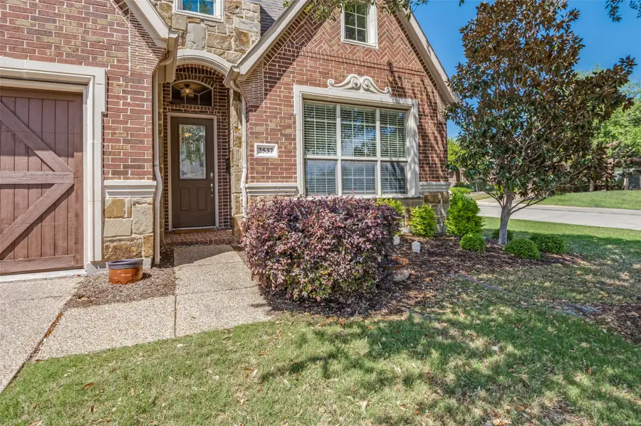 2537 Louis Lane, Lewisville, TX 75056 - #3