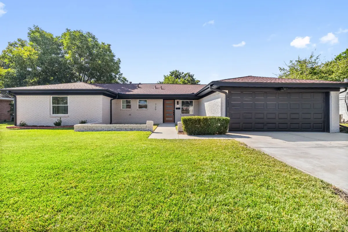 729 Finland Street, Grand Prairie, TX 75050 - #1