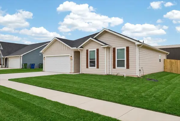 410 Church Street, Whitesboro, TX 76273