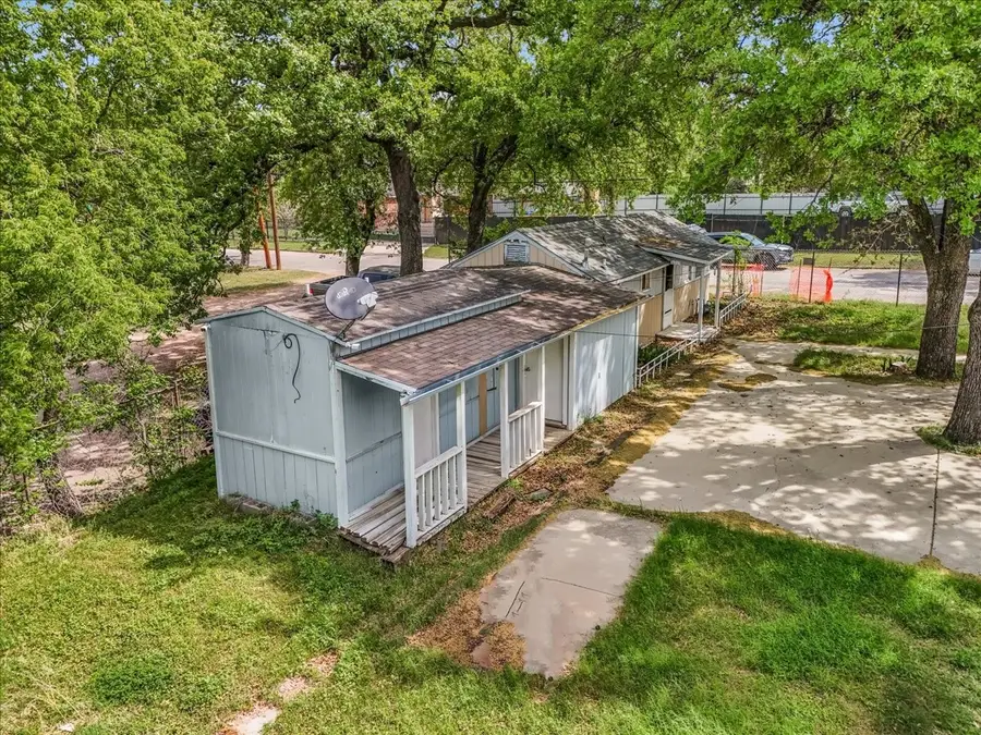 1812 Arch Street, Fort Worth, TX 76105 - #3