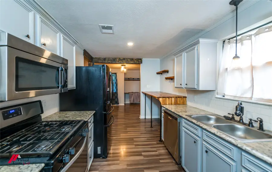 832 E Washington Street, Shreveport, LA 71104 - #3