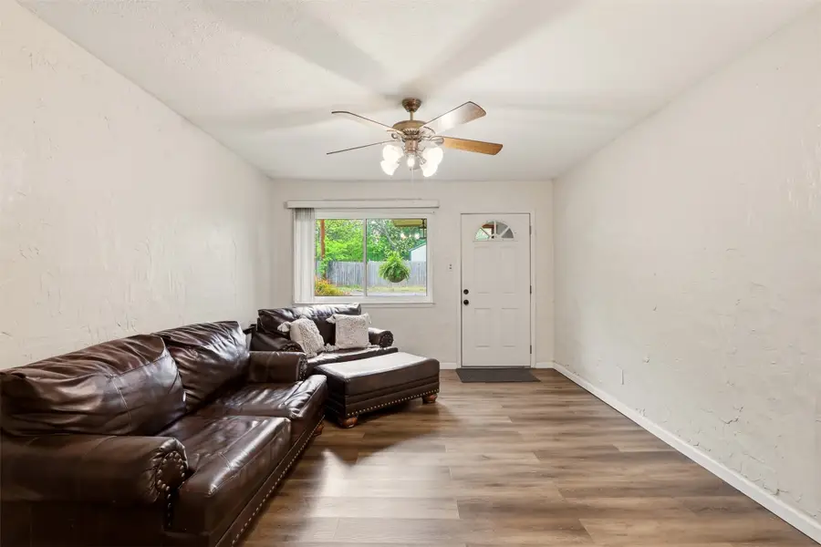 1803 Sycamore Street, Commerce, TX 75428 - #2