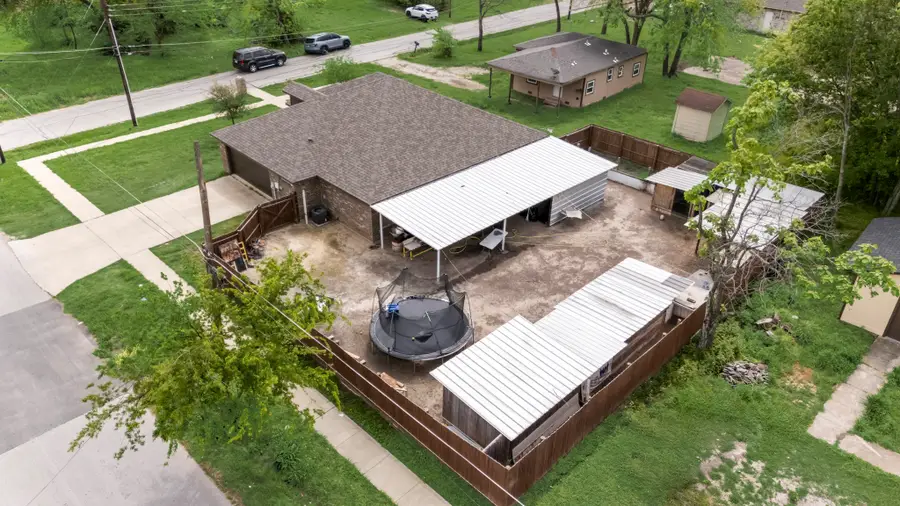 600 Saint Luke Street, Terrell, TX 75160 - #2