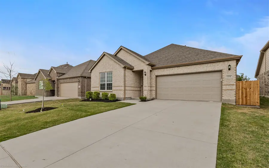 724 Maverick Street, Anna, TX 75409 - #2