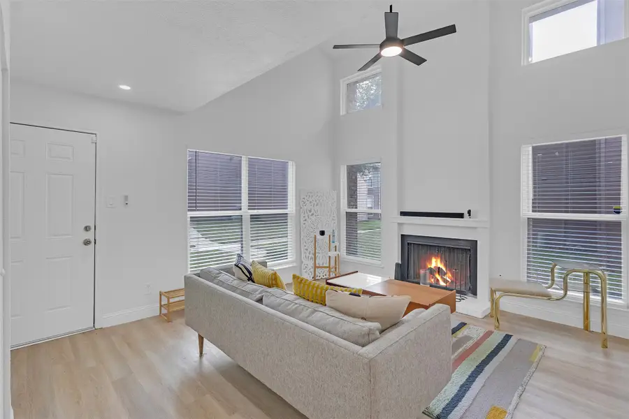 5516 Boca Raton Boulevard #321, Fort Worth, TX 76112 - #2