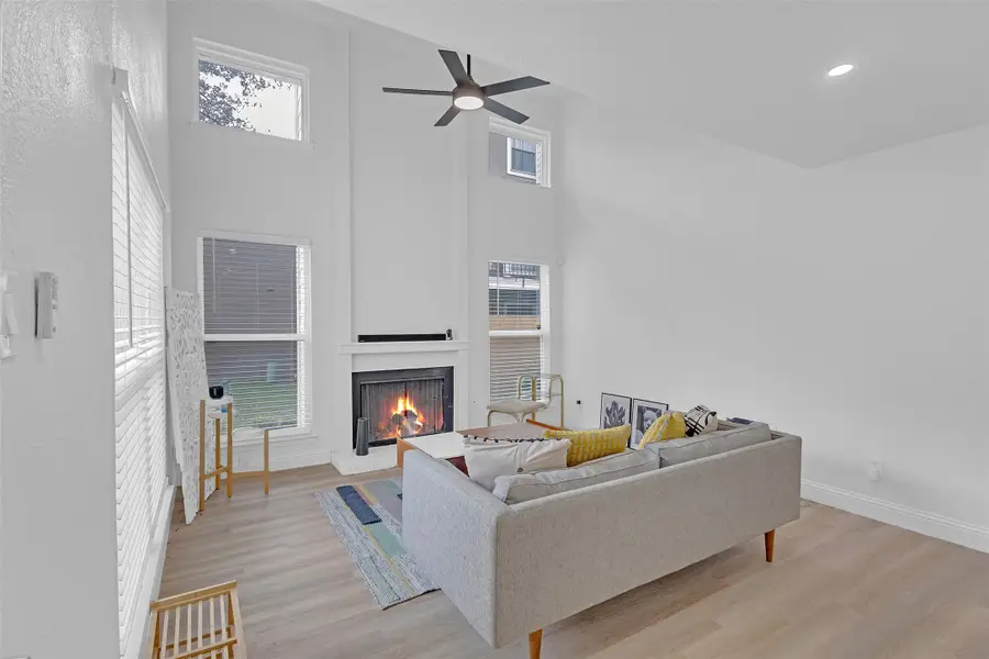 5516 Boca Raton Boulevard #321, Fort Worth, TX 76112 - #3