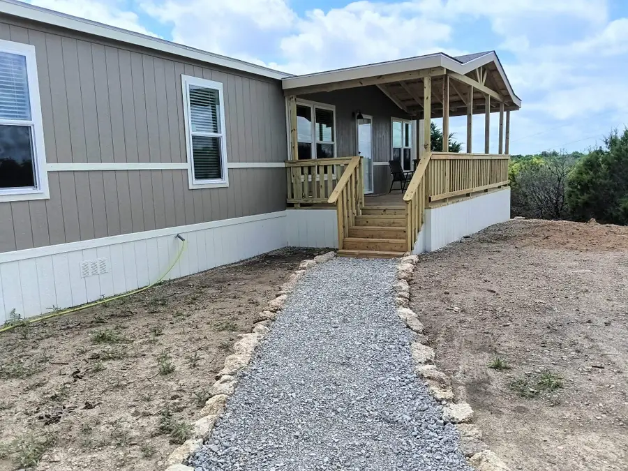 660 Woodhaven Drive, Springtown, TX 76082 - #3