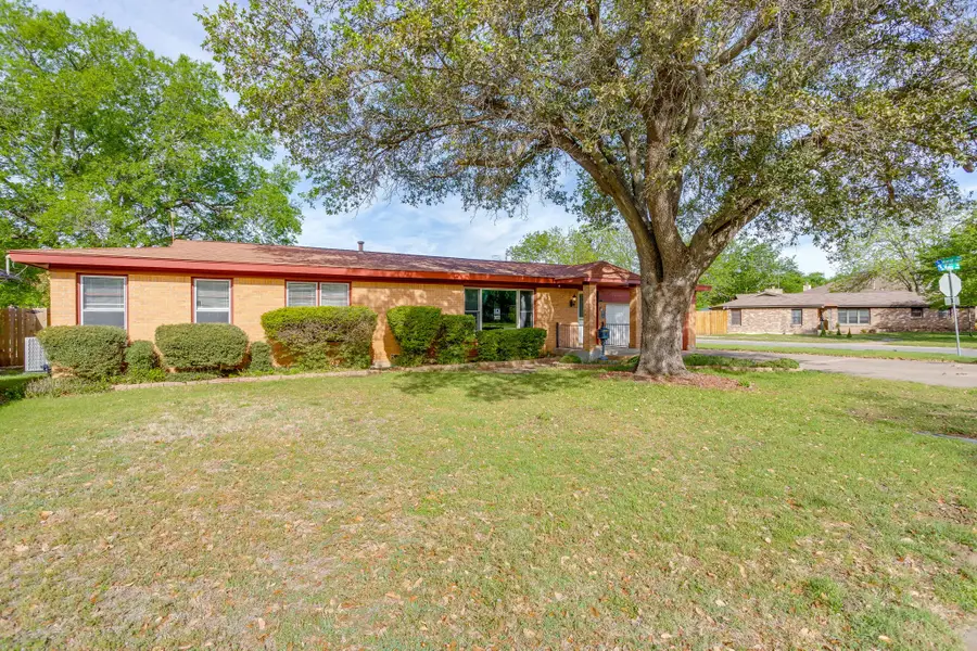 4221 Vance Road, North Richland Hills, TX 76180 - #3