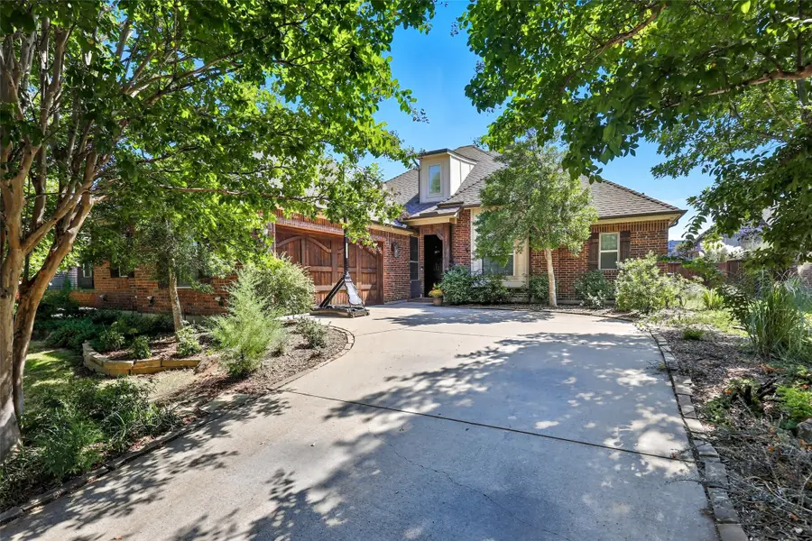 109 Diablo Drive, Burleson, TX 76028 - #2