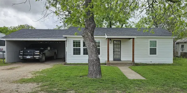 225 S Avenue D, Cross Plains, TX 76443