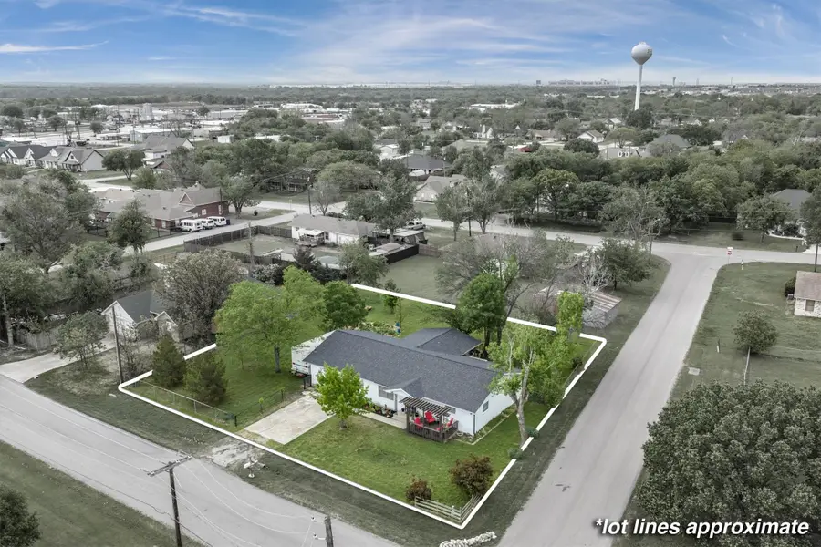 417 8th Street, Justin, TX 76247 - #2