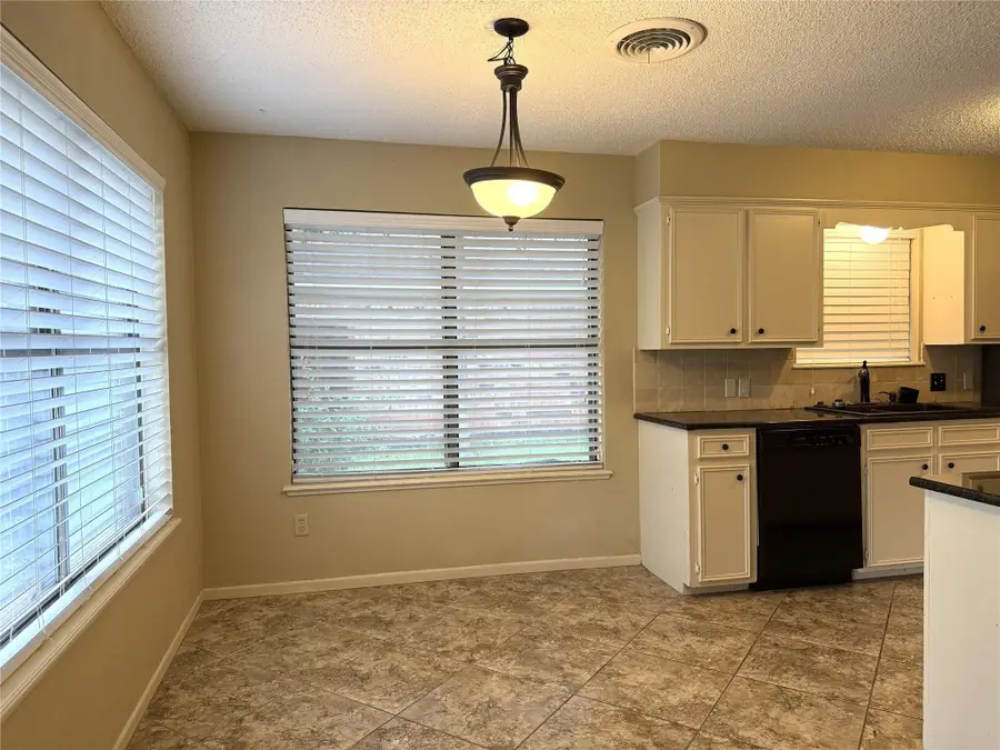 3225 Westchester Drive, Abilene, TX 79606 - #3