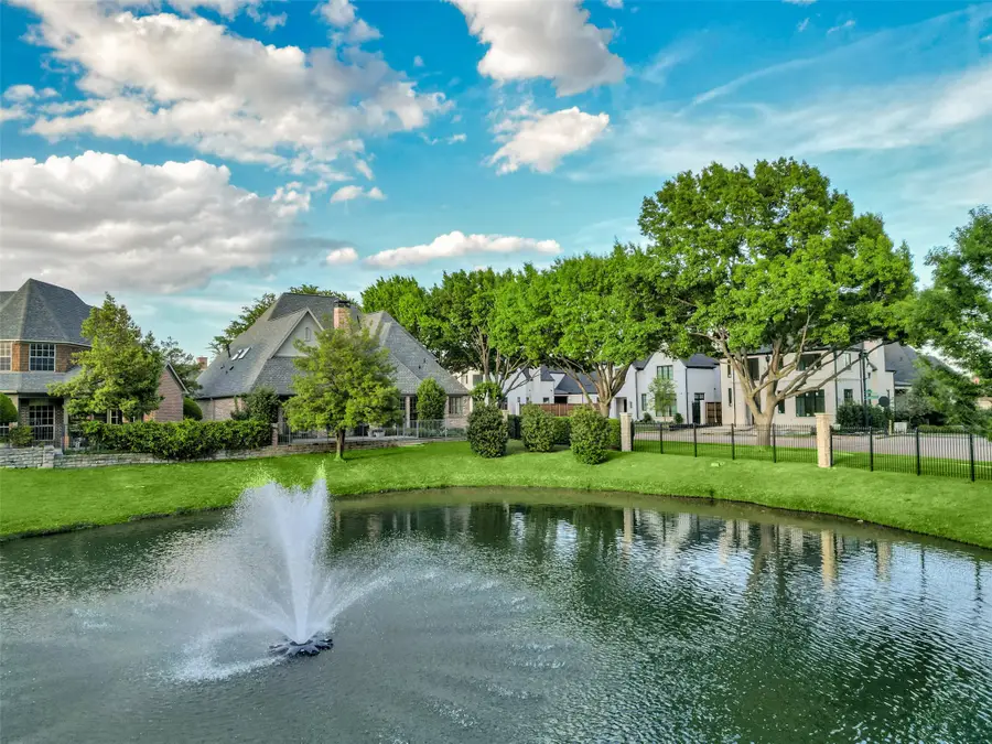 2100 Sutton Place, Plano, TX 75093 - #2