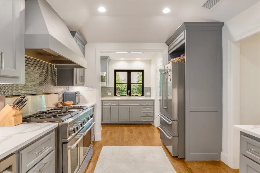 9148 Clearlake Drive, Dallas, TX 75225 - #3