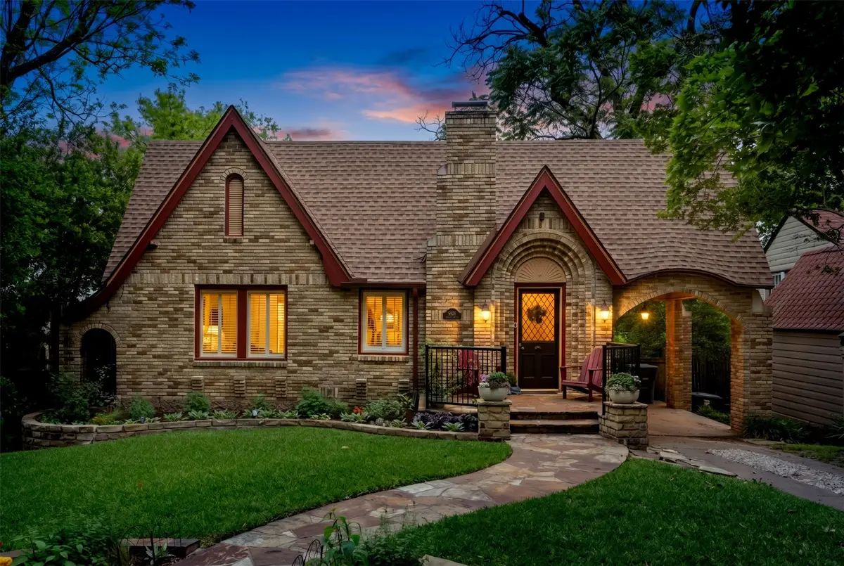6926 Vivian Avenue, Dallas, TX 75223 - #1