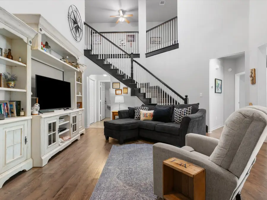 170 Greathouse Village, Decatur, TX 76234 - #2