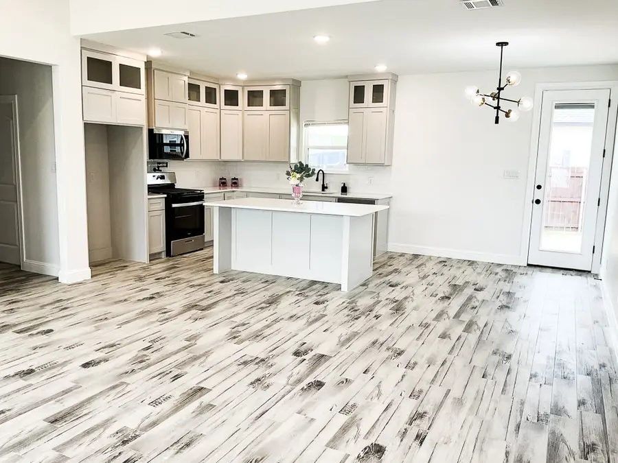 201 Bluff Court, Godley, TX 76044 - #2