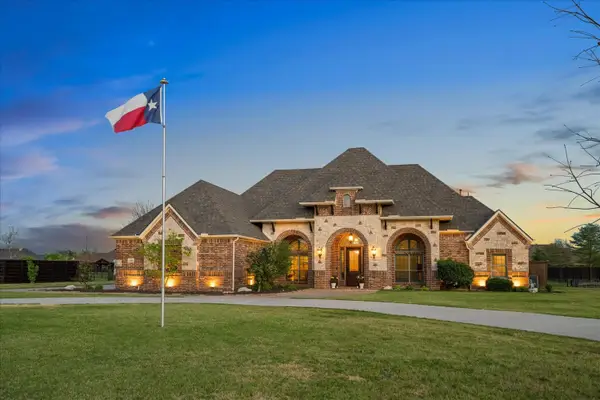 18242 Langford Lane, Talty, TX 75126