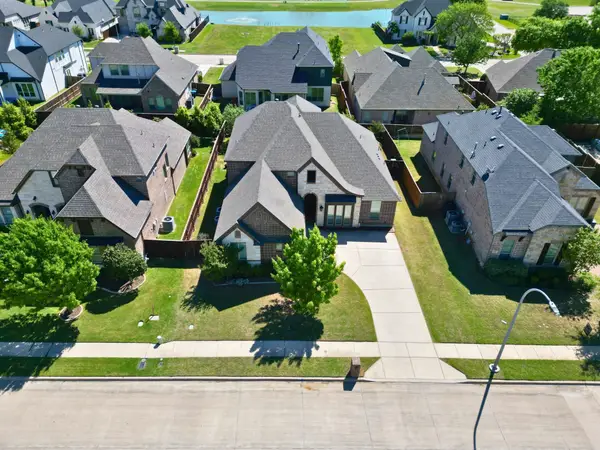 1004 Merion Drive, Fort Worth, TX 76028